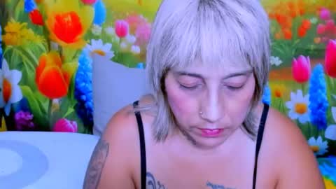Snapshot of indianroxy27 chatting on 06.29.26 indianroxy27 online show from 06.29.26