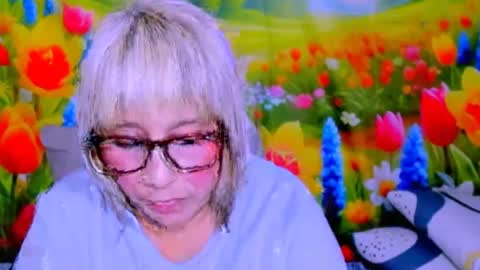 Snapshot of indianroxy27 chatting on 07.10.26 indianroxy27 online show from 07.10.26