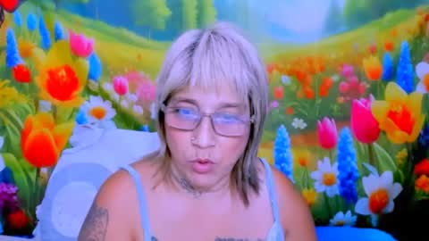 Snapshot of indianroxy27 chatting on 07.16.26 indianroxy27 online show from 07.16.26