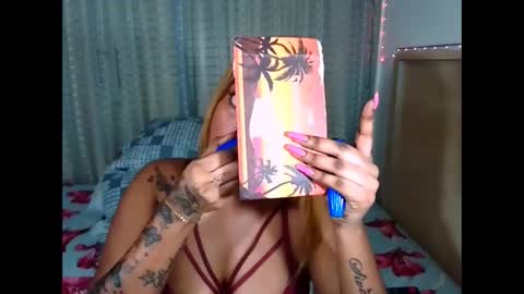 Snapshot of indiansecretlove20 chatting on 09.22.25 goddess online show from 09.22.25