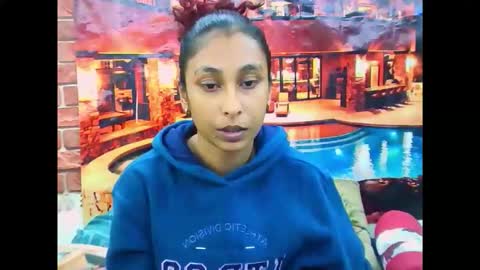 indiansexybutt4u2luv online show from 06.08.26