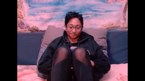 Shreya online show from 12.14.24