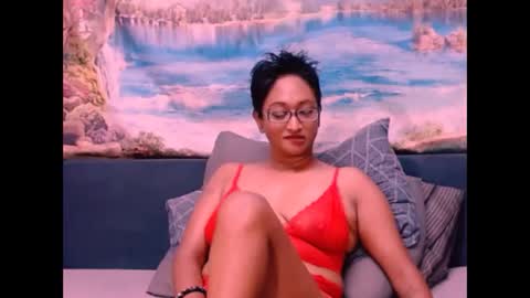Snapshot of indianspicy69 chatting on 12.18.24 Shreya online show from 12.18.24