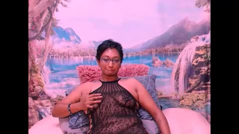 Snapshot of indianspicy69 chatting on 01.17.25 Shreya online show from 01.17.25