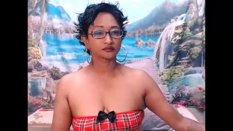 Snapshot of indianspicy69 chatting on 03.02.25 Shreya online show from 03.02.25