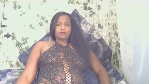 Snapshot of indiantina01 chatting on 01.22.25 tina online show from 01.22.25