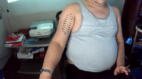 Snapshot of indigolvr chatting on 09.11.25 BroLOU online show from 09.11.25