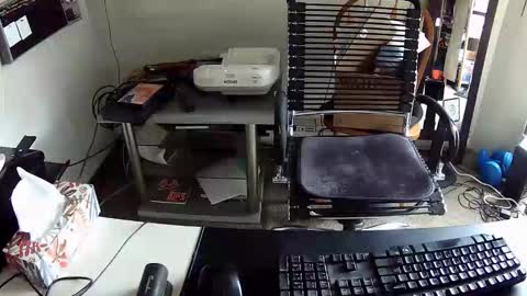 Snapshot of indigolvr chatting on 11.10.25 BroLOU online show from 11.10.25