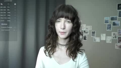 Snapshot of indiramcclamroch chatting on 04.12.26 My name Nancy online show from 04.12.26