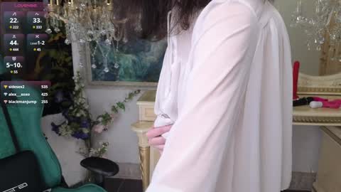 Indra. I like it if you call me Indie online show from 12.14.24