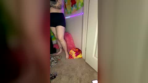 InfamousLibby  Linktree  online show from 02.23.26