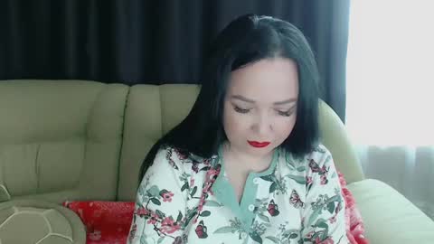 Snapshot of infinity_loveliness chatting on 02.20.25 Infinity online show from 02.20.25