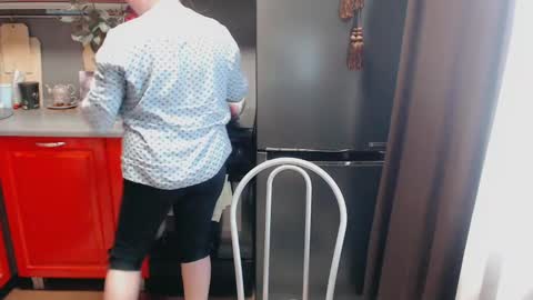 Snapshot of infinity_loveliness chatting on 03.11.25 Infinity online show from 03.11.25