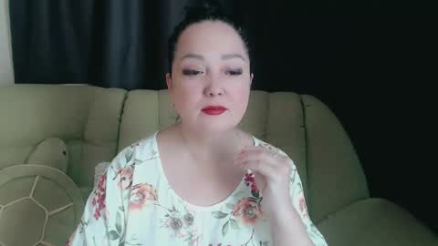 Snapshot of infinity_loveliness chatting on 10.07.25 Infinity online show from 10.07.25