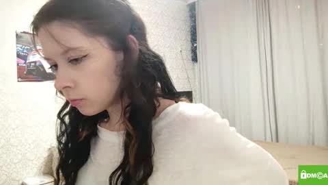 Emma online show from 10.22.25