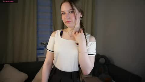 KATALINA online show from 04.30.26