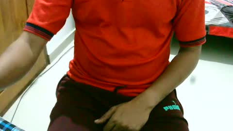 Inglorious Hairy Uncut online show from 12.02.24