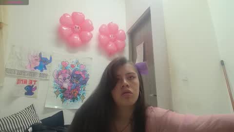 Snapshot of ingrid_casas chatting on 09.09.25 Ingrid petite online show from 09.09.25