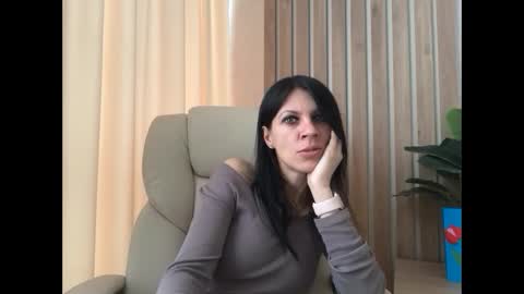 InjaAtHome online show from 04.25.26