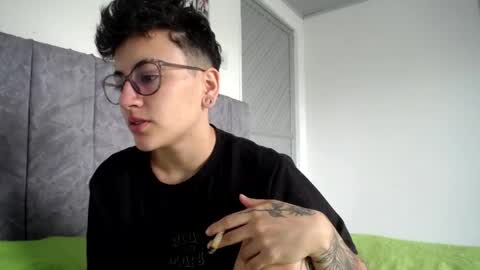 lyan onlyfans n linda online show from 03.23.26