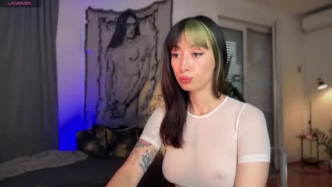 Xenia online show from 11.17.25