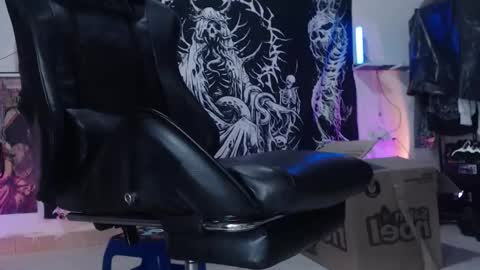 Snapshot of inmortal_master chatting on 11.02.25 inmortal lamb online show from 11.02.25