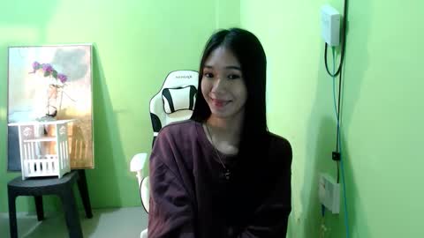 Reign online show from 10.24.25