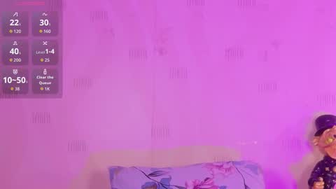 innocenthazel online show from 02.18.26