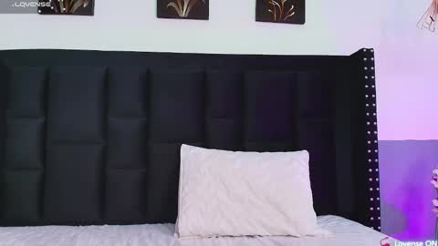 SELENA  online show from 12.25.24