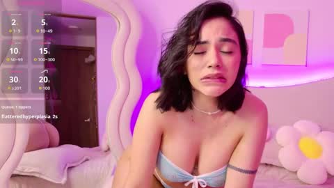 SELENA  online show from 09.17.25