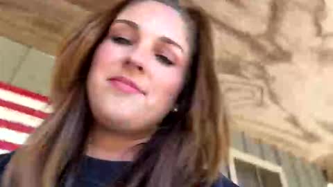 Snapshot of innocentlilsarah chatting on 10.16.25 innocentlilsarah online show from 10.16.25