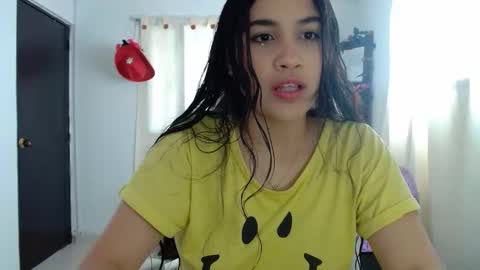 Snapshot of inocentheaven chatting on 02.08.25 Celeste online show from 02.08.25