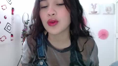 Snapshot of inocentheaven chatting on 10.30.25 Celeste online show from 10.30.25