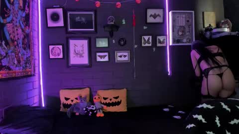   SANIA  online show from 10.23.25