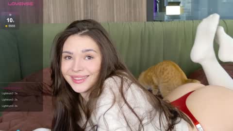 Snapshot of intelligencer chatting on 12.21.24 Sofi online show from 12.21.24