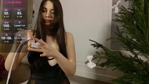 Snapshot of intelligencer chatting on 12.29.24 Sofi online show from 12.29.24