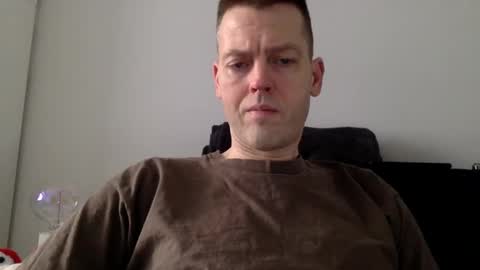 Snapshot of interestedhun chatting on 01.07.25 InterestedHun online show from 01.07.25