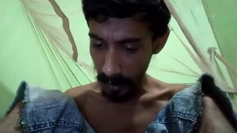 interne8famous online show from 11.07.25