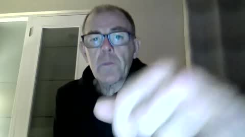 Snapshot of inthemood63 chatting on 10.05.25 inthemood63 online show from 10.05.25