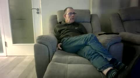 Snapshot of inthemood63 chatting on 01.12.26 inthemood63 online show from 01.12.26