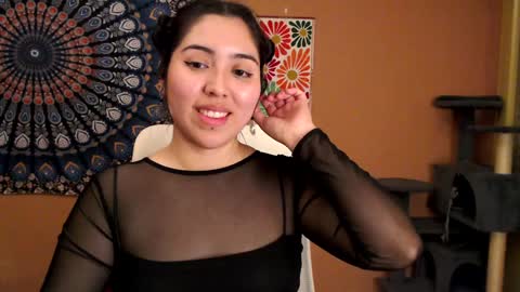 Snapshot of intimatetales chatting on 01.13.25 Africa online show from 01.13.25