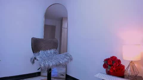 Pantyhose Queen online show from 07.05.26