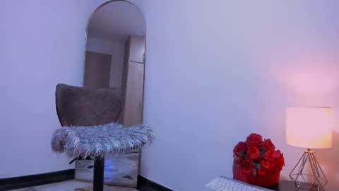 Pantyhose Queen online show from 07.23.26