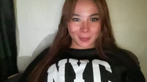 Snapshot of into_the_nightxxx chatting on 05.25.26 KATH online show from 05.25.26
