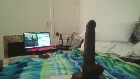 Snapshot of intrepideminence chatting on 01.25.25 Andres online show from 01.25.25