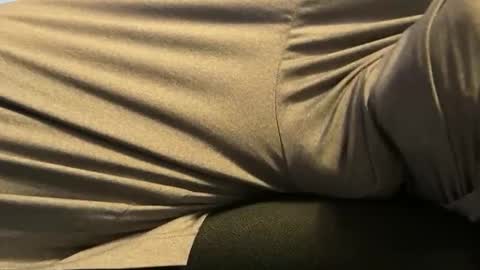 Snapshot of intressiert chatting on 02.25.26 intressiert online show from 02.25.26