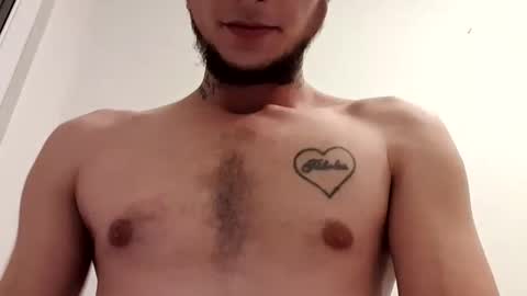 Snapshot of ionelgigelonuk chatting on 11.01.25 GJuice online show from 11.01.25