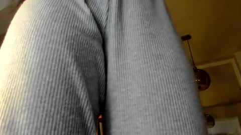 Ir s room online show from 10.04.25