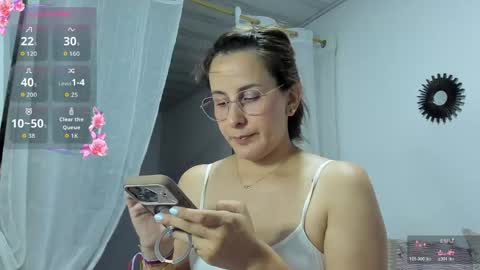 Snapshot of irina_05 chatting on 05.11.26 IRINA online show from 05.11.26