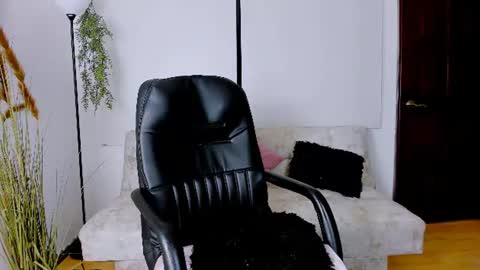    online show from 06.30.26